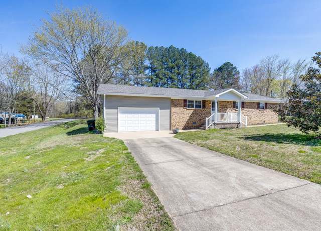 Property at 125 Totty Dr, Hohenwald, TN 38462, 3 beds, 1.5 baths