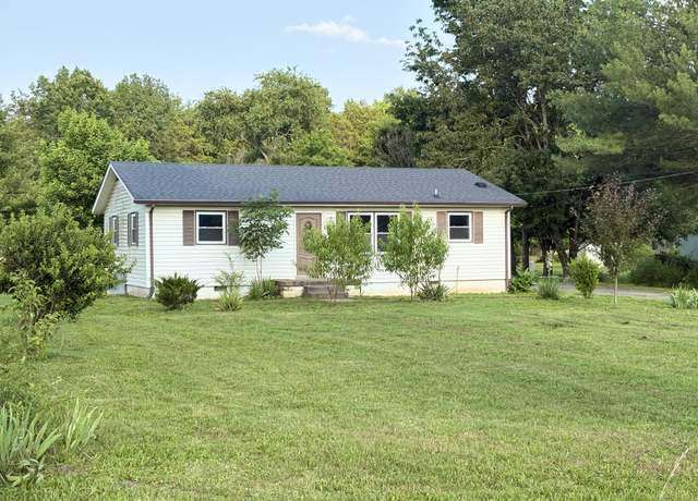 Property at 826 Twin Oak Dr, Murfreesboro, TN 37130, 3 beds, 1 bath