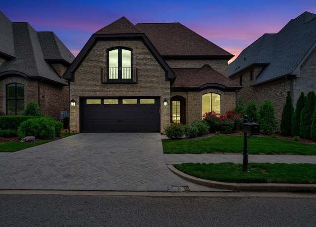 Property at 1161 Chloe Dr, Gallatin, TN 37066, 3 beds, 3.5 baths