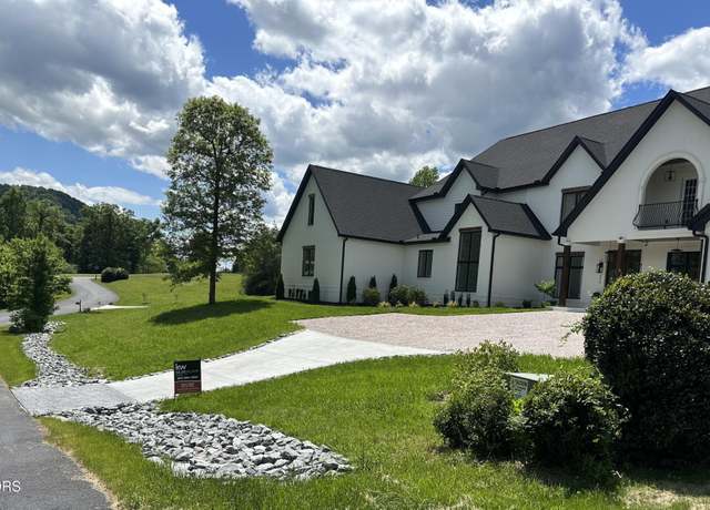 Property at 4515 Deer Grove Way Way, Powell, TN 37849, 4 beds, 4.5 baths
