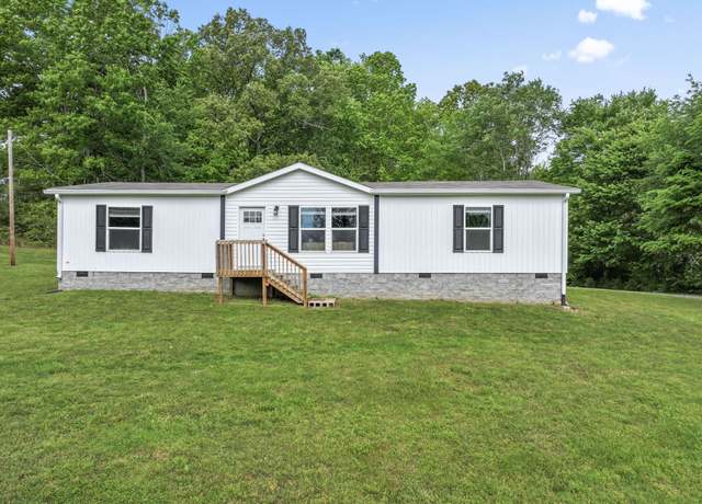 Property at 306 Drake Ln, Summertown, TN 38483, 3 beds, 2 baths