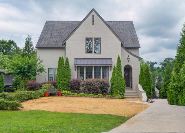 Property at 1000 Westwood Ave, Chattanooga, TN 37405, 4 beds, 4.5 baths