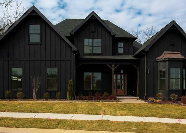 Property at 1008 Tiane Trl, Gallatin, TN 37066, 4 beds, 3.5 baths
