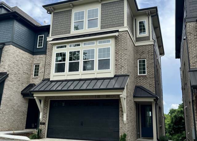 Property at 207 Daydreamer Ln, Nashville, TN 37206, 4 beds, 4.5 baths