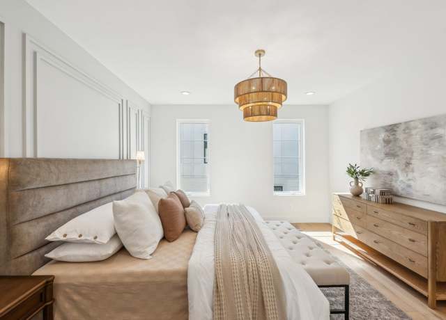 Property at 1019 12th Ave N Unit E, Nashville, TN 37208, 3 beds, 3.5 baths