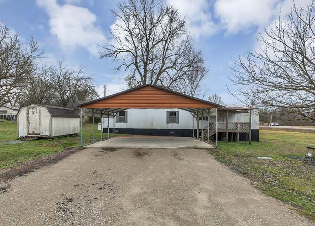 Property at 104 Judy Ln, Hohenwald, TN 38462, 2 beds, 1 bath