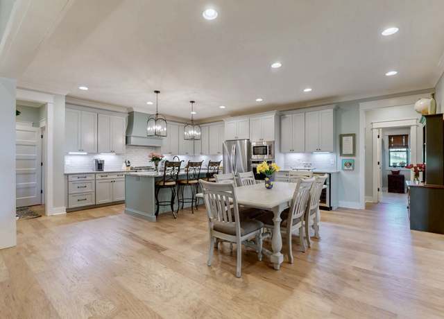 Property at 294 Hammock Dr, Winchester, TN 37398, 4 beds, 4 baths