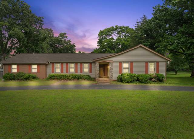 Property at 1011 Hickory Harbor Dr, Gallatin, TN 37066, 4 beds, 2 baths