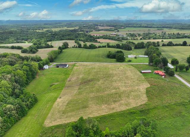 Property at 192 Nubia Rd, Westmoreland, TN 37186