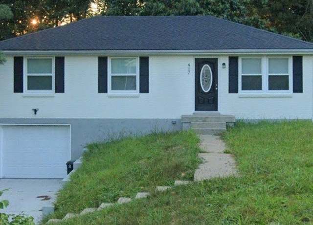 Property at 917 E Happy Hollow Dr, Clarksville, TN 37040, 3 beds, 1 bath