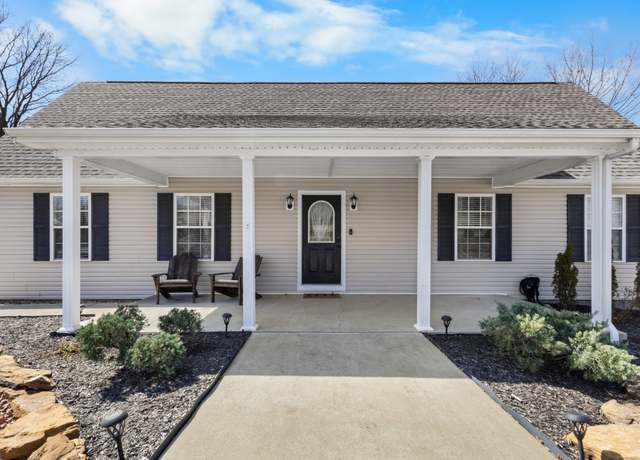 Property at 3755 Madisonville Rd, Hopkinsville, KY 42240, 3 beds, 2 baths