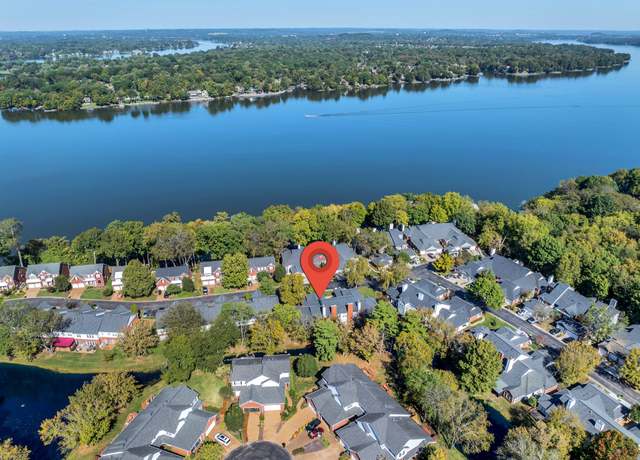 Property at 231 Green Harbor Rd Unit 15F, Old Hickory, TN 37138, 2 beds, 2.5 baths