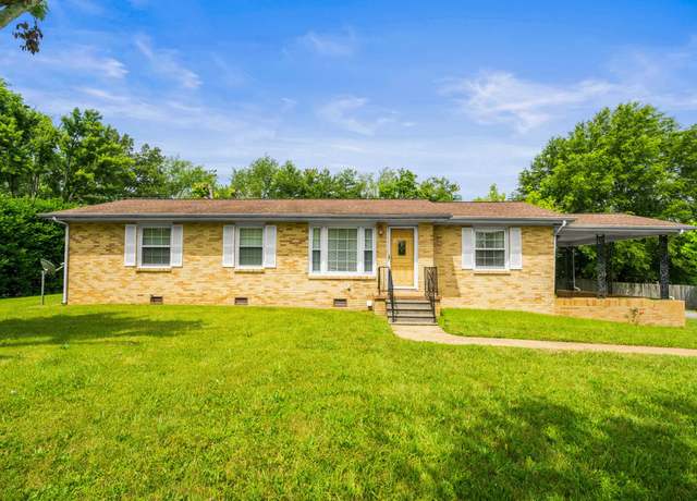 Property at 213 Hamlett Dr, White House, TN 37188, 3 beds, 1.5 baths