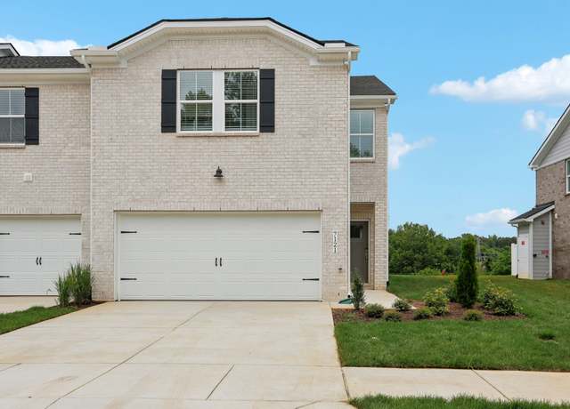 Property at 7121 Cedarcrest Ln, Fairview, TN 37062, 3 beds, 2.5 baths