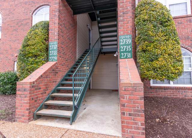 Property at 2729 Linmar Ave, Nashville, TN 37215, 2 beds, 2 baths