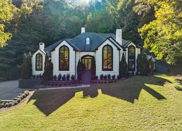 Property at 31 Annandale, Nashville, TN 37215, 5 beds, 9 baths