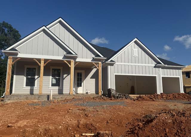 Property at 7262 Fairlawn Dr, Fairview, TN 37062, 3 beds, 2 baths