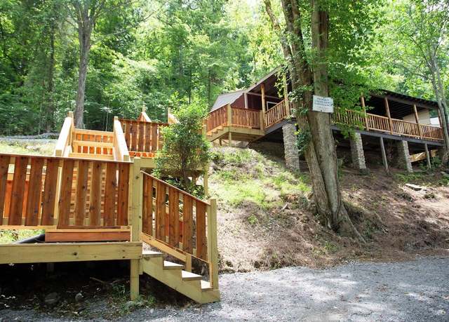Property at 3891 Holmes Creek Rd, Smithville, TN 37166, 2 beds, 1 bath