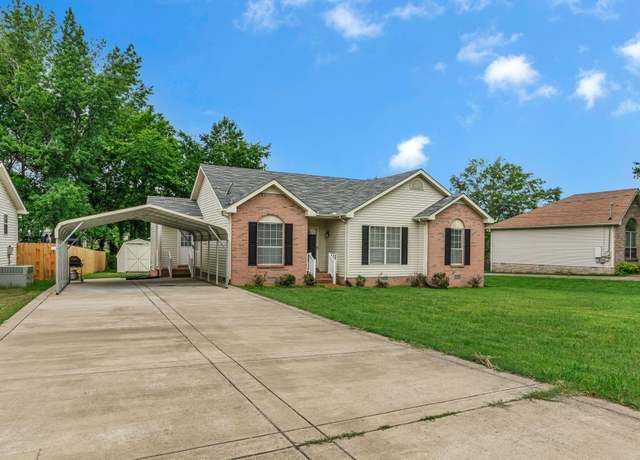 Property at 110 Sycamore Dr, White House, TN 37188, 3 beds, 2 baths