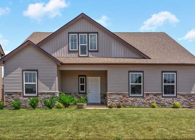 Property at 805 Winslow St, Clarksville, TN 37042, 3 beds, 3 baths
