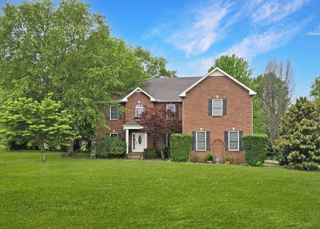 Property at 3198 Gray Hawk Ct, Clarksville, TN 37043, 4 beds, 3.5 baths