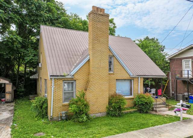 Property at 102 W Sparta St, Mcminnville, TN 37110, 2 beds, 1 bath