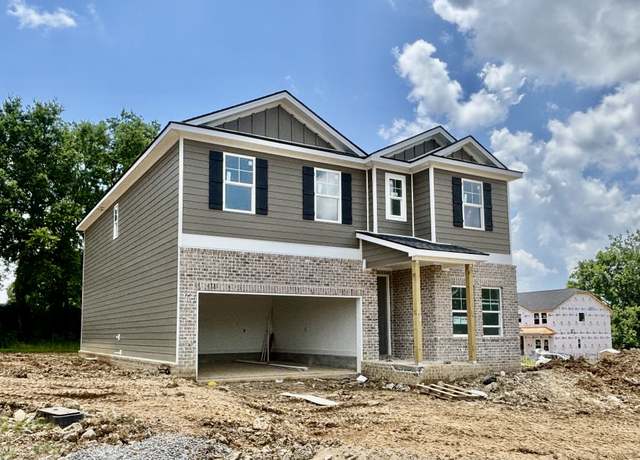 Property at 304 Brandi Ln, Gallatin, TN 37066, 5 beds, 3 baths