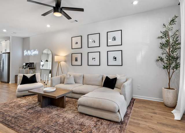 Property at 615 Old Hickory Blvd #631, Nashville, TN 37209, 2 beds, 2.5 baths