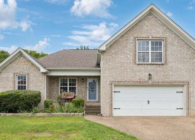 Property at 413 Guethlein Dr, Mount Juliet, TN 37122, 3 beds, 2 baths