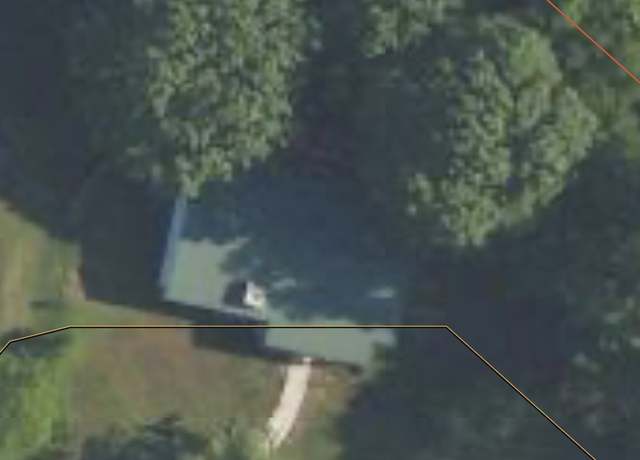 Property at 4607 Albright Rd, Clarksville, TN 37043, 3 beds, 2 baths