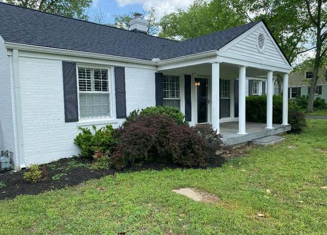 Property at 2812 Sugar Tree Rd, Nashville, TN 37215, 3 beds, 3 baths