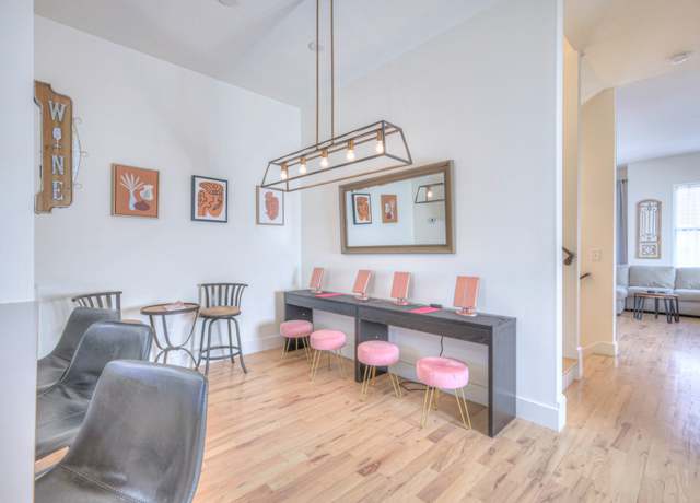 Property at 643 Vernon Ave #6, Nashville, TN 37209, 3 beds, 3.5 baths