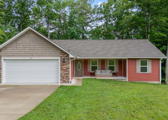 Property at 439 Ferry Bend Trl, Crossville, TN 38571, 3 beds, 2 baths
