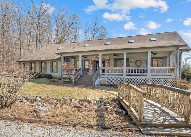 Property at 1044 Winterberry Dr, Monteagle, TN 37356, 3 beds, 2.5 baths
