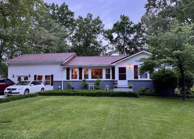 Property at 1100 Woodland Dr, Manchester, TN 37355, 5 beds, 2 baths