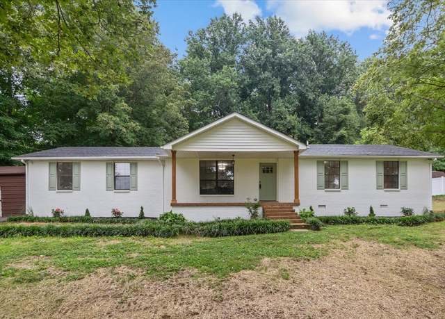 Property at 1122 Ridgecrest Dr, Dickson, TN 37055, 2 beds, 2 baths
