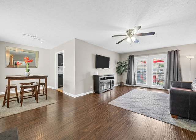 Property at 344 Pioneer Dr, Oak Grove, KY 42262, 3 beds, 2 baths
