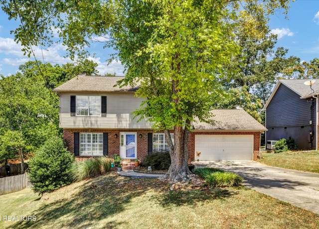 Property at 1517 Randall Park Dr, Knoxville, TN 37922, 3 beds, 2.5 baths