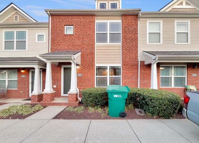Property at 2002 Arum Ct, Spring Hill, TN 37174, 2 beds, 2.5 baths
