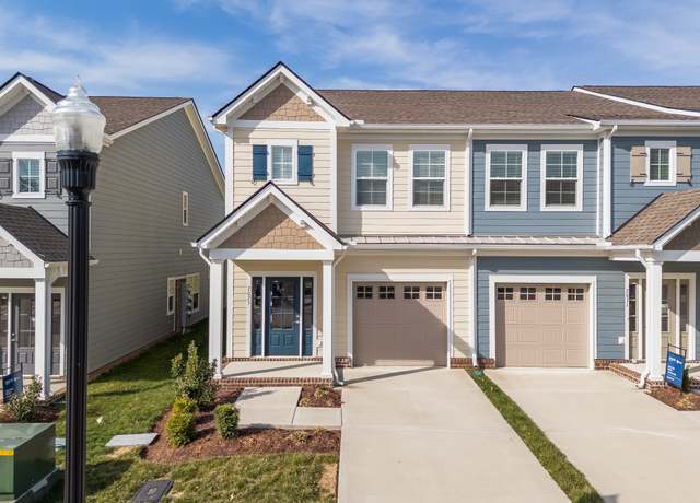 Property at 7025 Gracious Dr, Franklin, TN 37064, 3 beds, 2.5 baths