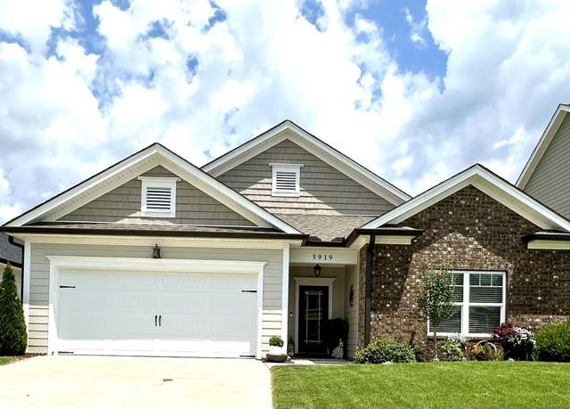 Property at 5919 Amber Valley Ln #8, Hixson, TN 37343, 3 beds, 2 baths