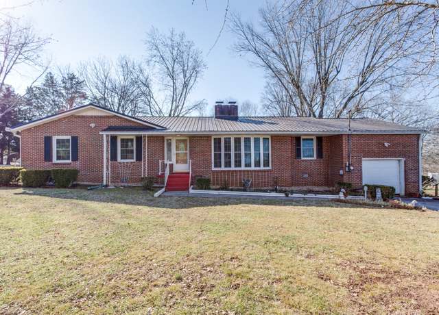 Property at 110 Kay St, Winchester, TN 37398, 3 beds, 2 baths