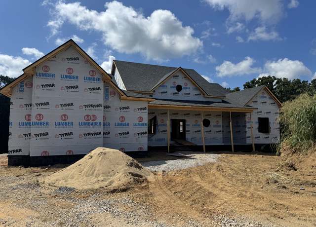 Property at 286 Martha Morgan Way, Clarksville, TN 37043, 4 beds, 3.5 baths