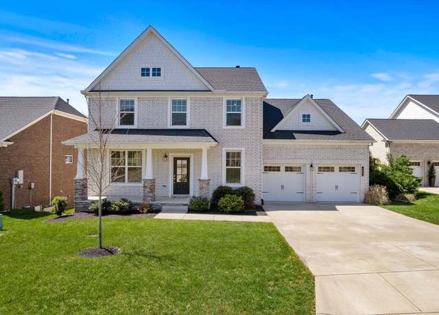 Property at 900 Easton Dr, Mount Juliet, TN 37122, 5 beds, 3 baths
