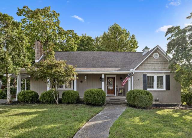 Property at 500 Park Pl, Shelbyville, TN 37160, 4 beds, 2 baths
