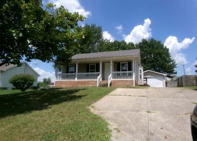 Property at 935 Granny White Rd, Clarksville, TN 37040, 3 beds, 1.5 baths