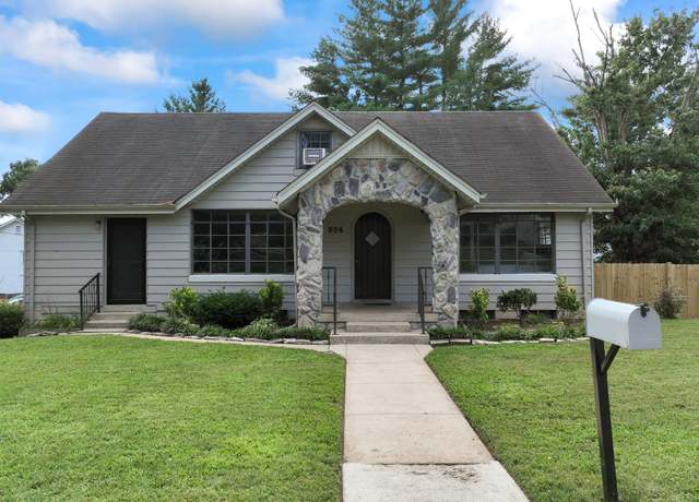 Property at 506 5th Ave, Columbia, TN 38401, 4 beds, 2 baths