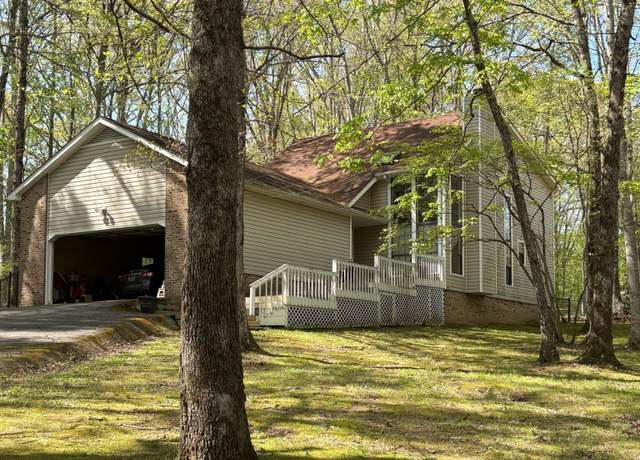 Property at 1209 Hardwood Trl, Burns, TN 37029, 3 beds, 2.5 baths