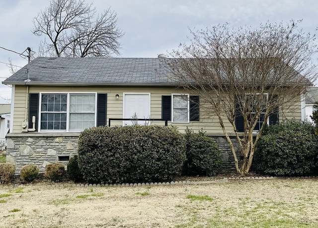 Property at 1503 Lawndale St, Fayetteville, TN 37334, 2 beds, 1 bath
