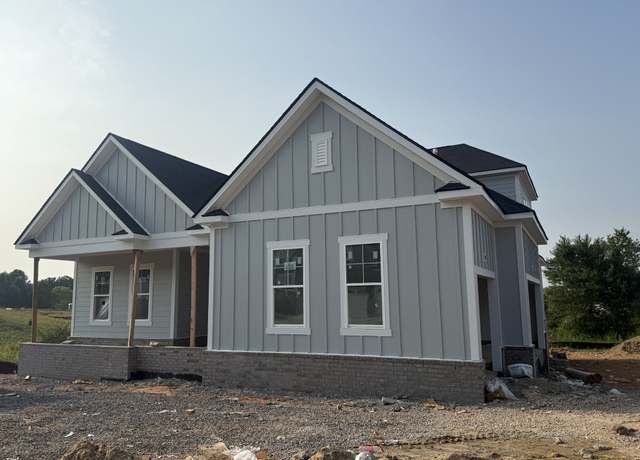 Property at 7312 Dutch River Cir, Fairview, TN 37062, 3 beds, 2 baths
